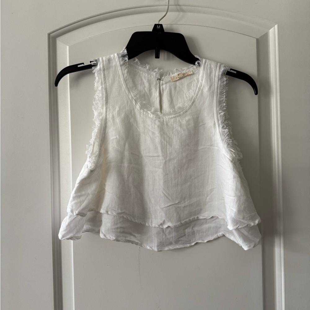Le Lis White Frayed Edge Crop Top